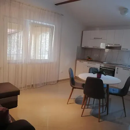 Jagoda Apartment Kampor