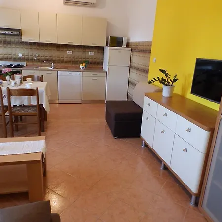 Apartment Jagoda *