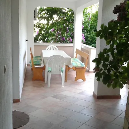 Apartment Jagoda Kampor